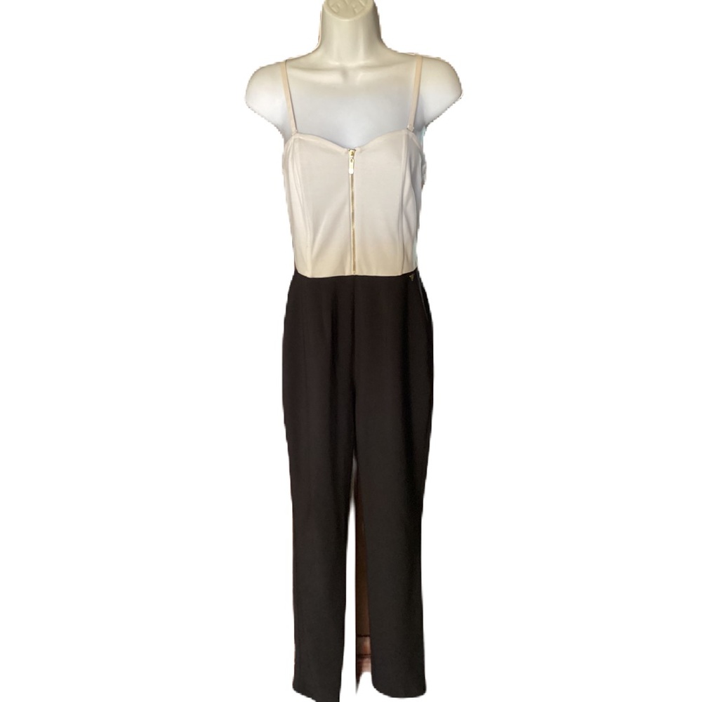 Guess jumpsuit. SP